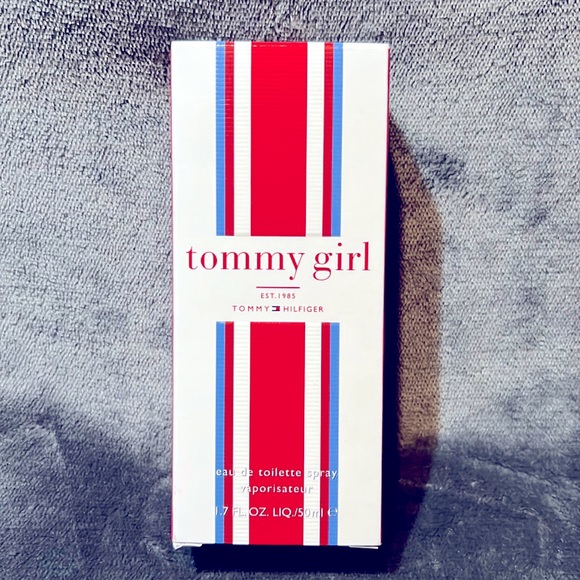 🚢 Tommy Girl Perfume - spray 1.7fl oz. 50ml - Picture 1 of 2